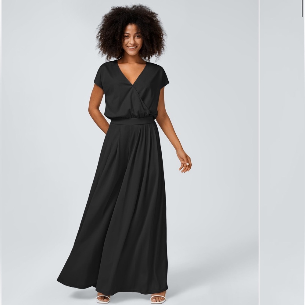 Halara sz XL Black VNeck Short Sleeve Side Pocket Wide Leg Waffle Knit Jumpsuit